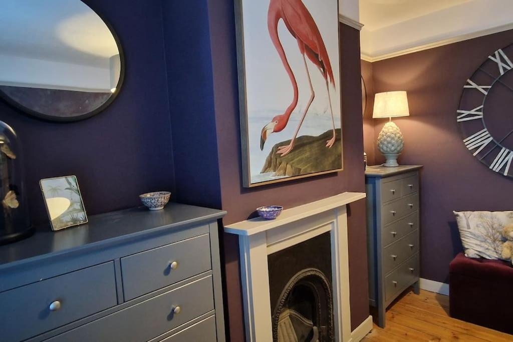 Stylish Townhouse 15 Mins To Laines & Seafront Villa Brighton ภายนอก รูปภาพ